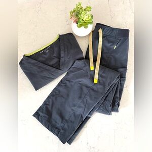 Medelita Gray / Pewter Scrubs Set Size Small EUC Vista Top & Delta Pants